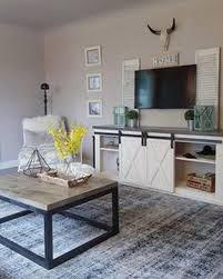 The project featured on chasingdaisiesblog. Gorgeous Industrial Farmhouse Coffee Table To Set In Your Private Room Goodnewsarchitecture Farm House Living Room Farmhouse Style Living Room Living Room Tv Stand