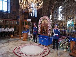 Pot exista și clauze suplimentare. Icoana FÄƒcÄƒtoare De Minuni De La MÄƒnÄƒstirea Nicula In Procesiune In Orasele Cluj Napoca Si BistriÅ£a