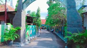 Kini hampir tujuh tahun aku tidak menginjakkan kakiku di sini. Smp Negeri 3 Kota Cirebon Website Resmi Smp Negeri 3 Kota Cirebon