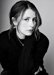 Amy Dolan's Instagram, Twitter & Facebook