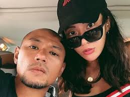 Esu.wiki is tracked by us since may, 2017. å¥½æƒ¨ è¢«åˆ†æ‰‹ä¸€å'¨å¥³å‹ä¸Žæ•™ç»ƒè¡¨çŽ°äº²å¯†39å²å‰tvbè‰ºäººç—›æ–¥ä¸å—å°Šé‡ å¤©å¤©è¦é—»