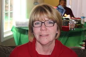 Roberta Cobb's Instagram, Twitter & Facebook