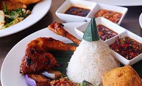 Rm wong solo juga menerima pesan antar (delivery) gratis. Ayam Bakar Wong Solo Padang Golf Polonia Info Medan Crazfood