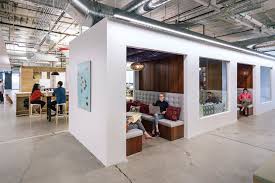 Welcome To The Fifth Annual Inc World S Coolest Offices These Are Some Of The Most Beautiful Innovative A Modern Office Space Cool Office Space Cool Office