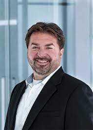 Steve Hammerschmidt's Instagram, Twitter & Facebook