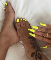 Pin By Semaj Moore On Claw Toe Nails Neon Nail Designs Neon Nails