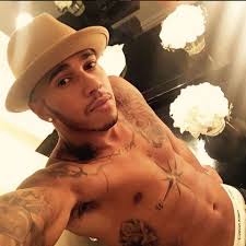 May 21, 2021 · am sonntag rasen lewis hamilton und co. Lewis Hamilton Starportrat News Bilder Gala De