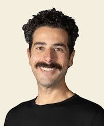 Michael Maynes's Instagram, Twitter & Facebook