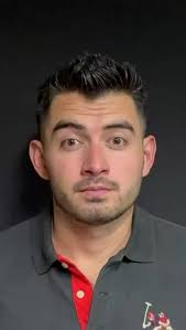 Masculinización Facial: Redefine tus Rasgos con Confianza La  masculinización facial es un procedimiento estético diseñado para resaltar  y armonizar las características faciales típicamente asociadas ...