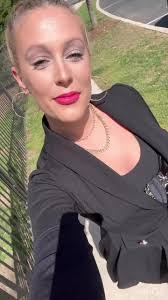 Kate Bella's Instagram, Twitter & Facebook