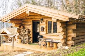 Logement Insolite Dans Les Arbres Cabanes Perchee Cabanes Du Saleve En 2020 Cabane Perchee Logement Insolite Cabane