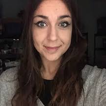 Rebekah Sutherland's Instagram, Twitter & Facebook