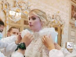 Jul 26, 2021 · when model lady kitty spencer married retail tycoon michael lewis it was always destined to be a fashionable affair. 6fofocwaljvpsm