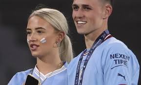 Phil Foden Wife Rebecca Cooke Age, Career, Kids & More - Heardle 90s