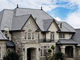 A cedar roof is an expensive installation costs. Amazing Roof Design That You Can Apply In Your Home 03 Roof Cost Slate Roof House Architectural Shingles