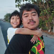 BF goodrich touring 185 60 r15 ปี 22 ชุดละ 2,900 บาท  ดอกสวยๆสุดคุ้มใช้ยาวๆสอบถามเพิ่มเติม 081-175-1845