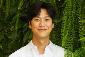 Лучшие дорамы » биографии » на ин у / na in woo. Mr Queen Actor Na In Woo Shares His Experience Of Working With Shin Hye Sun And Kim Jung Hyun Kdramastars
