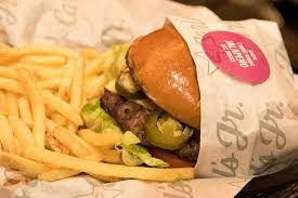 Haz click en el botón y conoce los mayores secretos sobre la historia de carl's jr. Carl S Jr Madrid Calle Gran Via 45 Centro Restaurant Reviews Phone Number Tripadvisor