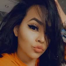 Stephanie (@stephaniethrifts) • Instagram photos and videos