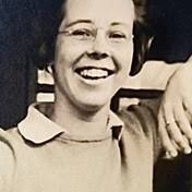 Earl Family Obituaries