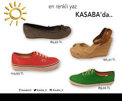 Yaz Adimlarinizin En Renkli Duragi Kasaba Vans Keds1916 Tommyhilfiger Ve Daha Pek Cok Unlu Markanin En Yeni Ayakkabi Mod Erkek Moda Moda Ayakkabilar
