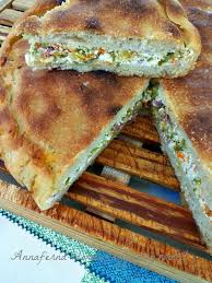 Le sue ricette sono tutte eccezionali ed io, quando mi cimento a riprodurne qualcuna,lo faccio sempre, a scatola chiusa.anche la ricetta di questa splendida focaccia. Annaferna Mordiefuggi Focaccia Ripiena Di Ricotta E Fiori Di Zucchina Con Lievito Madre Il Calzone Di Ricotta E Zucchine