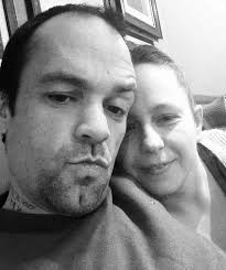 Dad-of-six with terminal cancer determined to make memories during  coronavirus lockdown