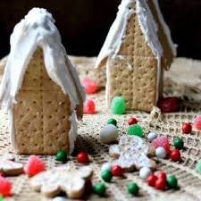 How To Make A Graham Cracker Gingerbread House Recipe Gingerbread House Gingerbread House Icing Graham Cracker Gingerbread House