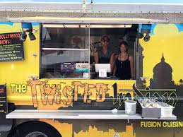 I've found my new spot to grab food near the merchandise mart. The Twisted Indian Food Truck Review May 2018