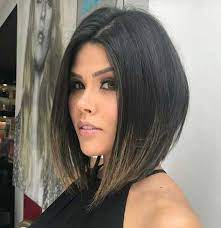 Stai pensando ad un taglio di capelli medio scalato? 7 Idee Su Capelli Neri Medio