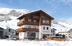 18 nov 2020, 11:00am the 10 best ski resorts in italy. Home Livigno Appartements
