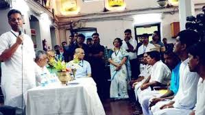 .tmc leader firhad hakim's daughter shabba hakim reacted over her father's arrest in narada by prime minister narendra modi and amit shah, tmc leader firhad hakim's daughter shabba hakim. Firhad Hakim Latest News Videos And Photos On Firhad Hakim Dna News