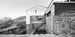 She has been published in feature articles in dfw.com and usa today newspaper. Old Country Mansion Modern Architecture