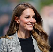 Kate Middleton Goes Glasses Shopping in Notting Hill: See the Photos