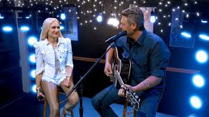 Blake shelton feels happy anywhere in his new single. Blake Shelton And Gwen Stefani Perform Happy Anywhere At 2020 Acm Awards Entertainment Tonight