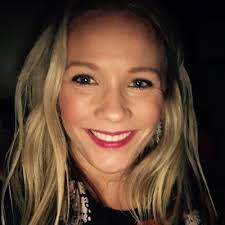 Maureen Klink's Instagram, Twitter & Facebook