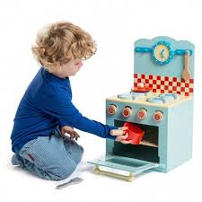 Cocinita De Madera Azul Honeybake Le Toy Van Novedades Cocina Madera De Madera Madera