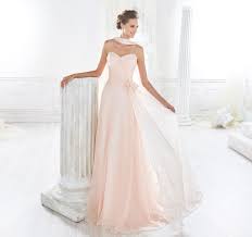 Acquista abiti da sera nuovi scontati, cerca tra migliaia di stili con taglia e colore a scelta, abiti lunghi o corti ora scontati fino al 75%! Abiti Da Sposa Rosa