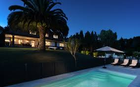 Venta de casa muy comodo, situado en llanes, mobiliario: Elegante Casa De Campo Con Piscina Casas En Alquiler En Asturias Principado De Asturias Espana