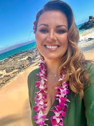 Please join me in welcoming Erica Polonus Reid of Lilburn, GA, to our  online community! She is the Owner of Organically Bronzed Beettan and she  heard about XC from Lisa B Boggs,