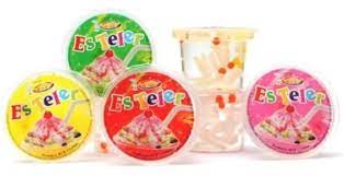Es teler yang ditawarkan atau dijual di lingkungan kampus atau sekolahan tentu tidak akan sama dengan harga es teler yang dijual di tempat usaha atau mall. Happy Es Teler Minuman Segar Bubble Nata De Coco Dalam Kemasan Gelas 170 Ml Isi 24 Shopee Indonesia