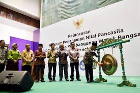 Disdik laksanakan pembinaan dan pembekalan bagi guru pppk. Kemendikbud Launching Program Penanaman Nilai Nilai Pancasila Di Sekolah