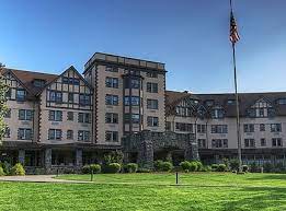 As it changed hands, it was used as a mental hospital, hotel, and other purposes until 2000. Kenilworth Inn Apartments Asheville Nc Apartments For Rent