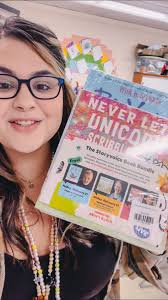 TeacherBookClub Live Author Chat SPECIAL with Lisa Thompson 😲❣️ AD|PR 📚  We are really excited to share with you that @lisathompsonwrites is going  to be chatting to @_tarasteaching all about her latest