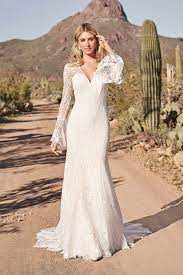 Ein brautkleid online zu kaufen ist heutzutage nicht mehr ungewöhnlich, aber dennoch natürlich ein unterschied zum alltäglichen onlineshopping, schließlich geht es um deinen großen tag. Brautkleider Zubehor Die Brautboutique In Neumunster