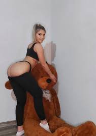 Stephie Cuck 🙈 (@StephieCuck)  X