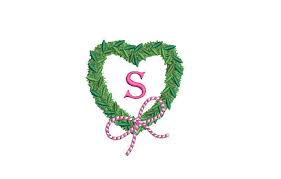 Chinoiserie Boxwood Heart Bow Wreath Embroidery
