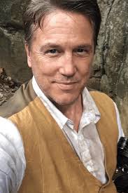 Imagens do ator Lochlyn Munro
