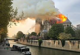 This footage was captured by the palestinian network alqastal on monday night. Simultaneous Notre Dame Cathedral And Al Aqsa Mosque Fires