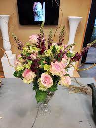 Hours may change under current circumstances Field Of Flowers Wholesale 5101 S University Dr Davie Fl 33328 Usa